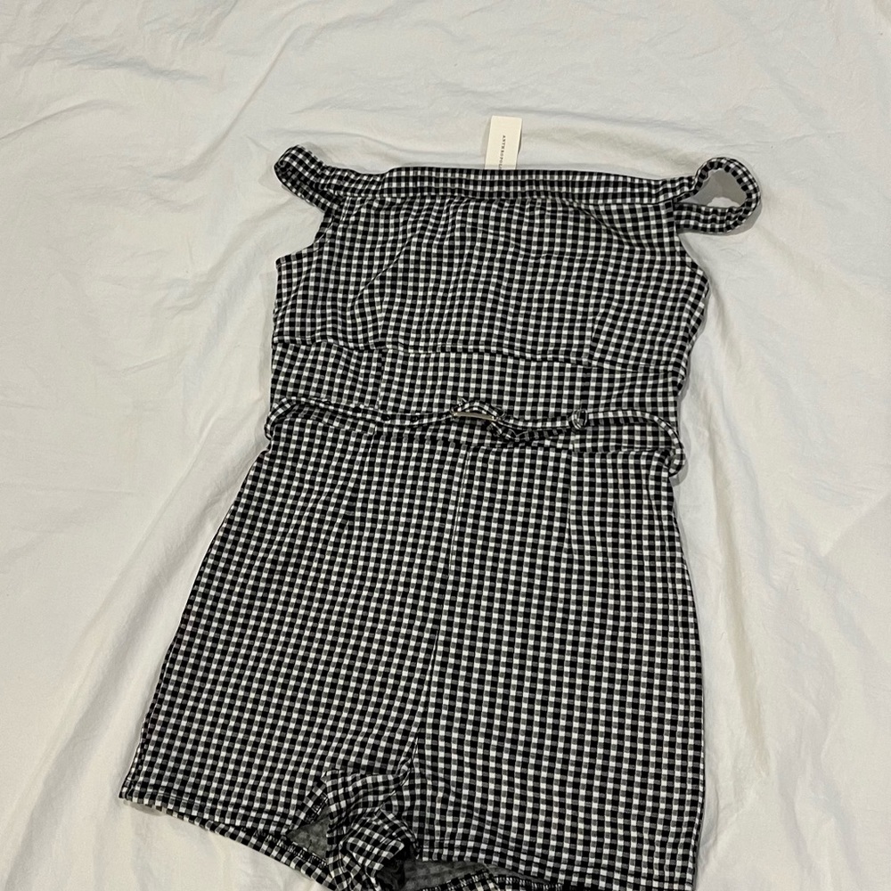 NWT Anthropologie Black & White Gingham Off-Shoulder Romper - Picture 4 of 12
